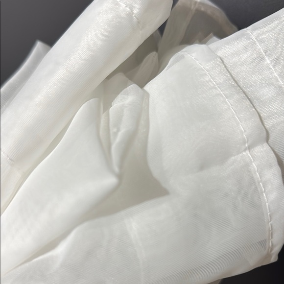 White Sheer curtain panels | 2 pieces | Brand new | open box - Picture 2 of 7